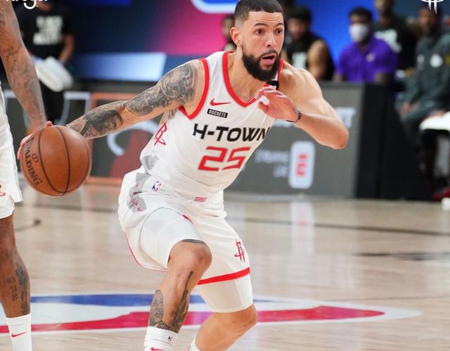 小蜜蜂主帅：尊重维萨的选择；这个夏窗球队转会工作不理想（小蜜蜂主帅：理解维萨决定，坦言今夏引援不尽如人意）